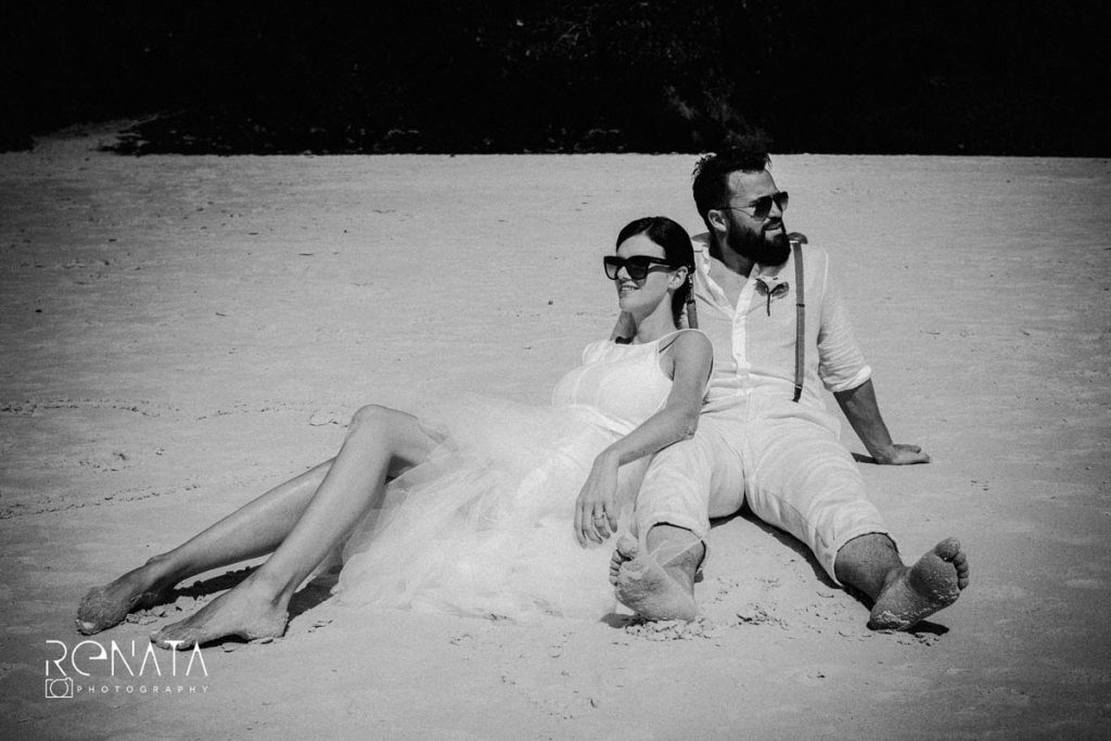 Renata wedding photographer black white