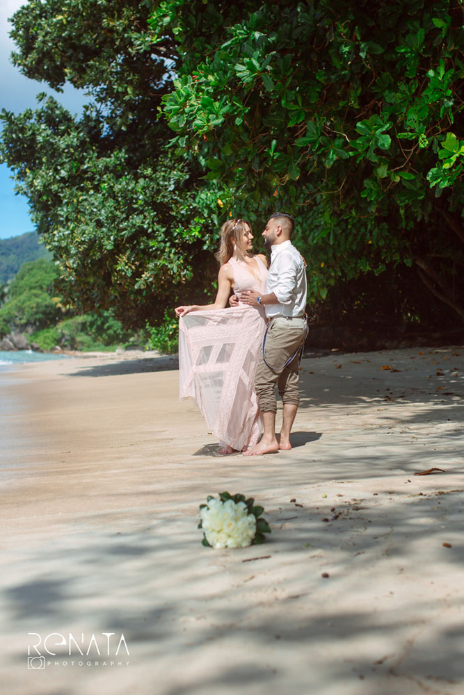 seychelles in wedding